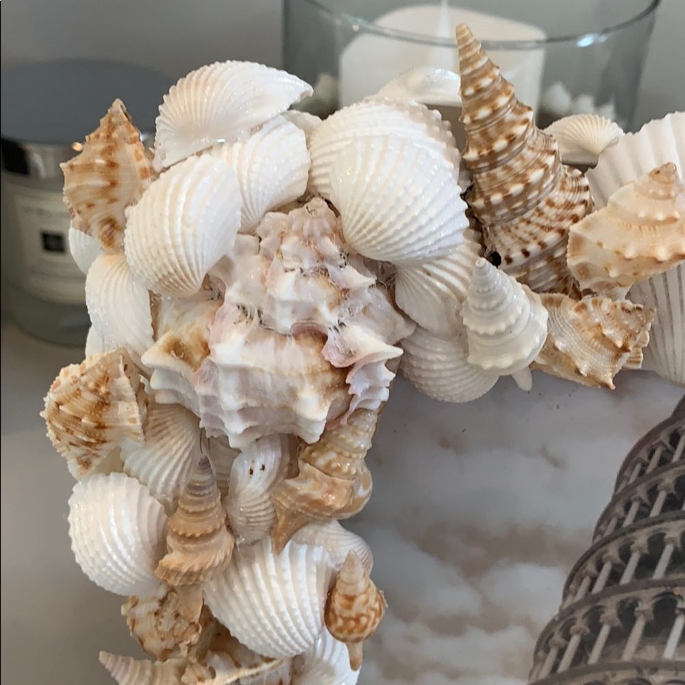 Handmade Genuine Shell Frame 5x5 - Picture 3 of 5